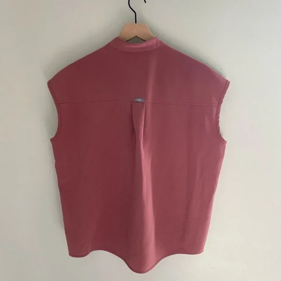 Figs Rafaela Oversized Scrub Top Mauve size small - Picture 4 of 6